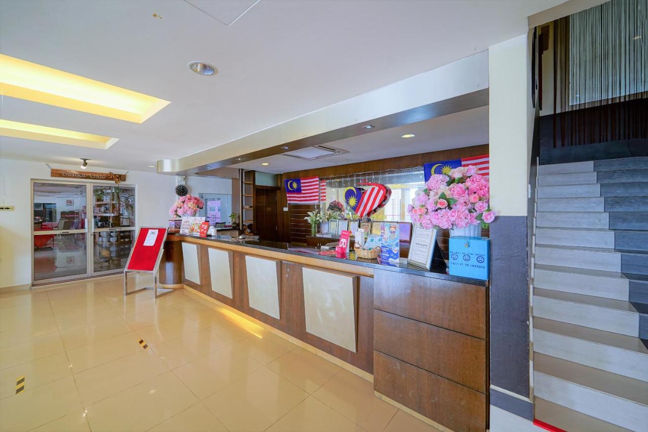 Capital O 89658 Bustani Hotel Jitra Exterior foto